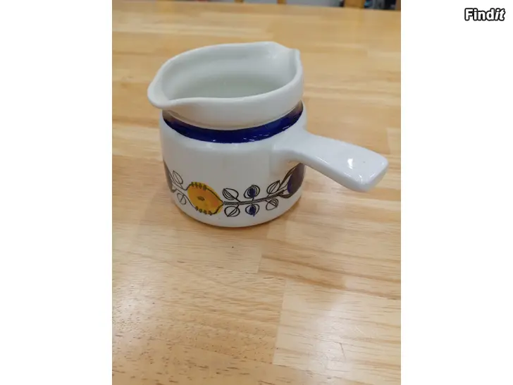 Myydään Rörstrand kastikekannu