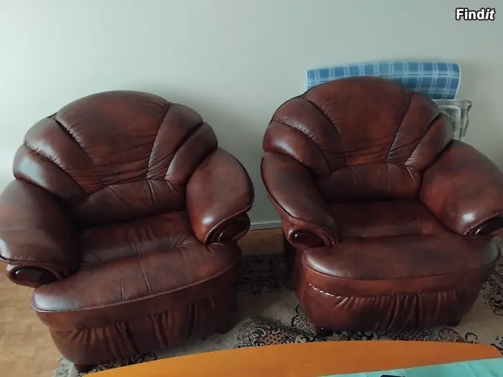 Myydään Nahkaiset nojatuolit