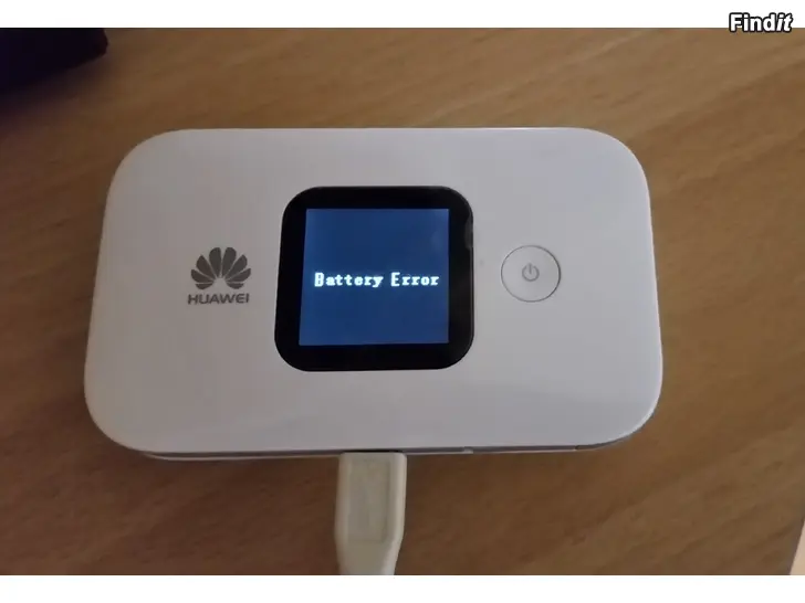 Myydään Huawei E5577 matkamokkula ei akkua ja laturi 15e