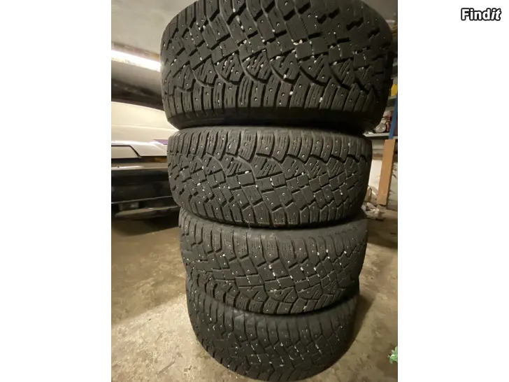 Myydään 225/55/18 continental ice contact 2 7mm 4kpl