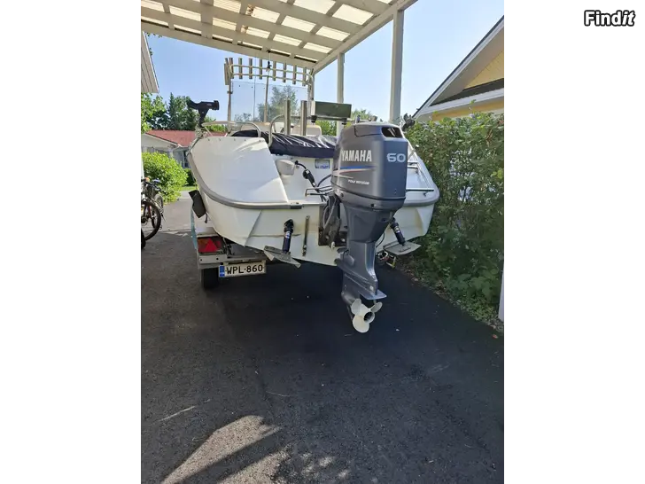 Myydään Yamarin 5200