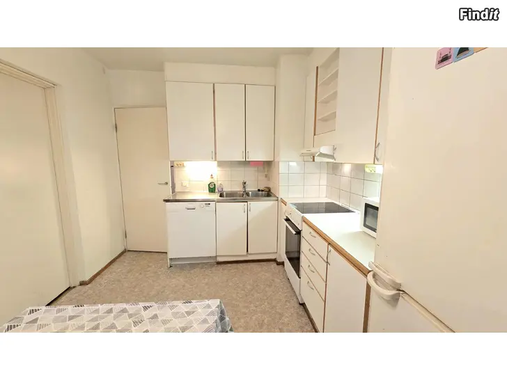 Uthyres 3 separate  rooms apartment