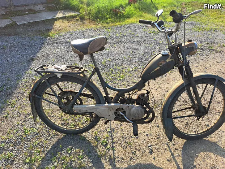 Säljes Monark  veteranmoped