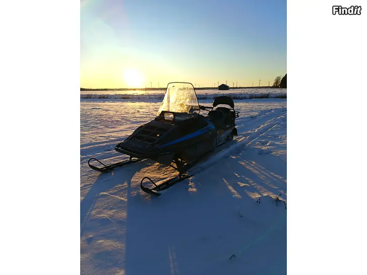 Myydään Polaris indy trail