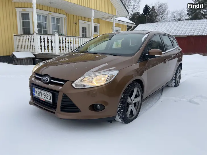 Säljes Ford Focus 1.0 bensin 125 hp