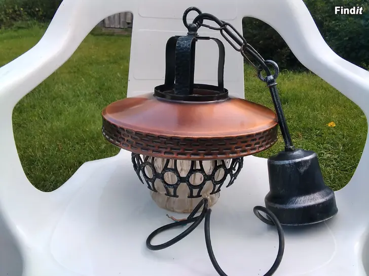 Säljes Taklampa