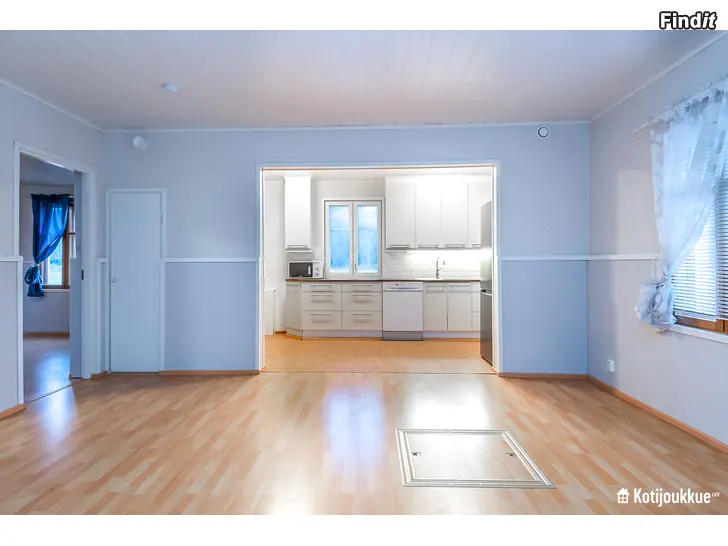 Säljes Visning på sö 17.1  kl  1130-12   4R+K+AULA  120m2  Tvuasvägen 347, Malax