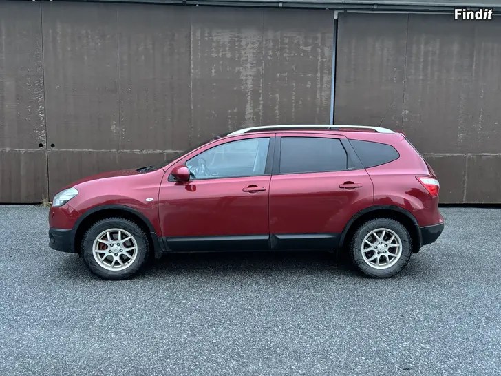 Myydään Nissan Qashqai +2