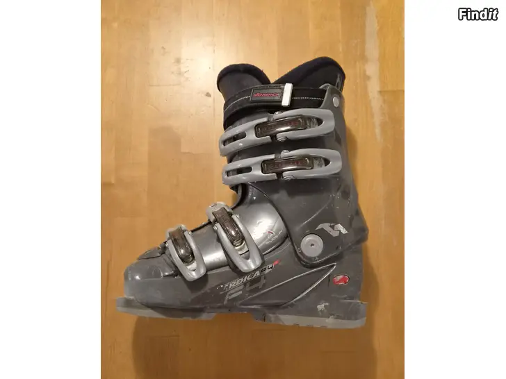 Säljes Slalom skor