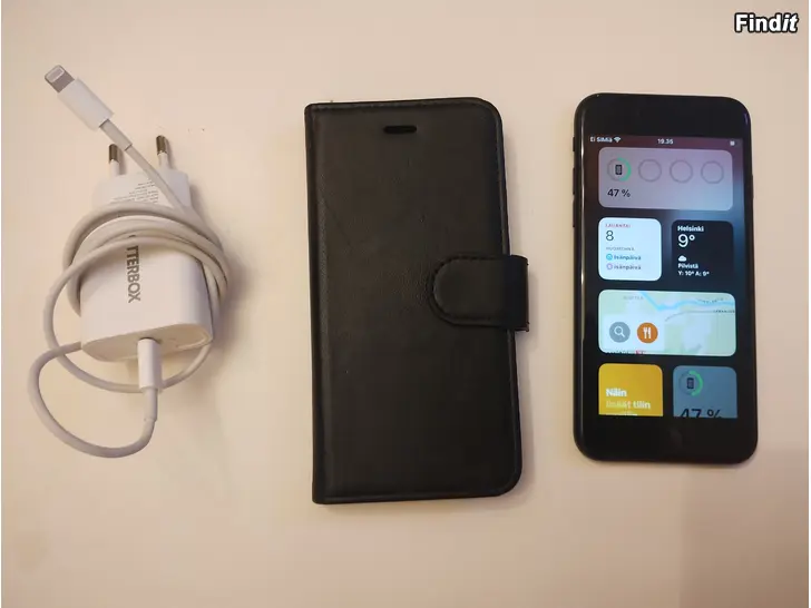 Myydään iPhone se takuu voimassa