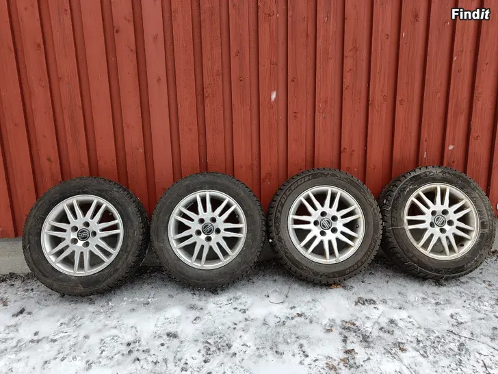 Myydään Volvo alufälg + vinterdäck