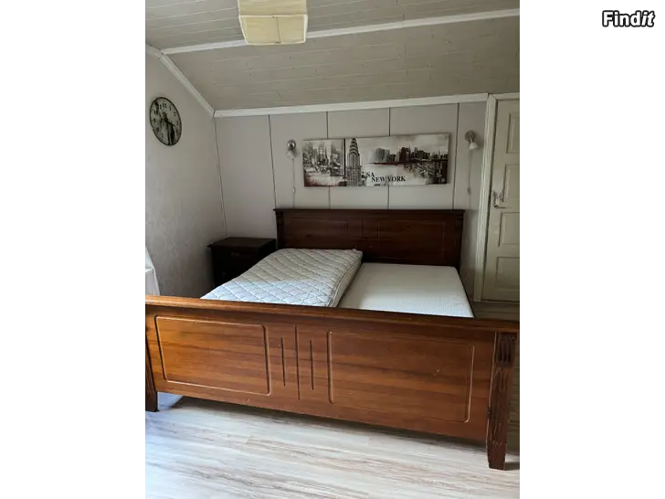 Säljes Säng 190/180cm