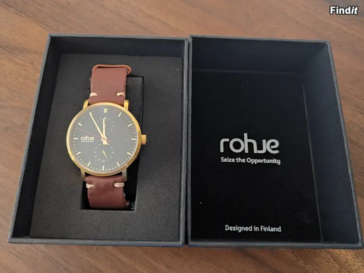 Myydään Uusi Rohje Adventurister Gold kello