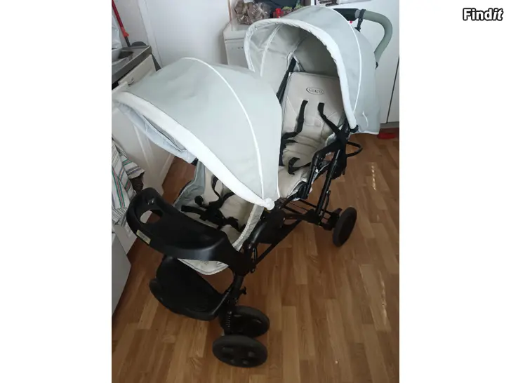 Säljes Barnvagn syskon/tvillingar