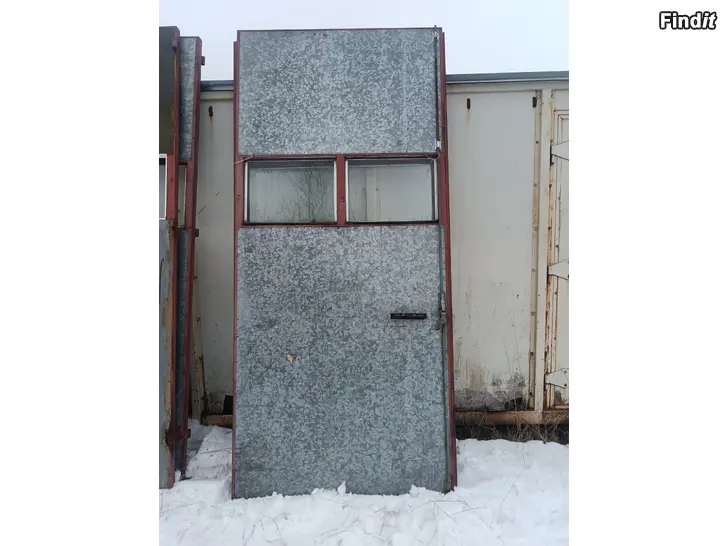 Säljes Garagedörr 2,50 x 2,75