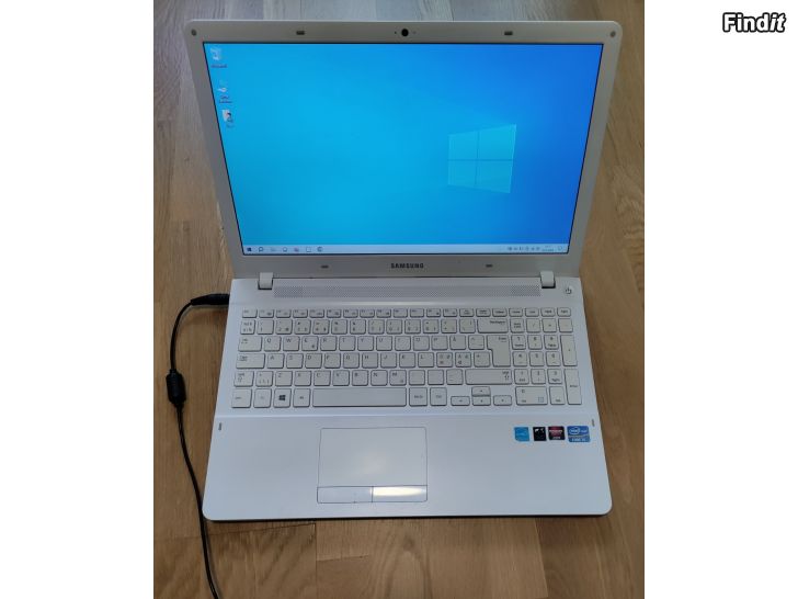 Säljes Bärbar Laptop Samsung 15,6