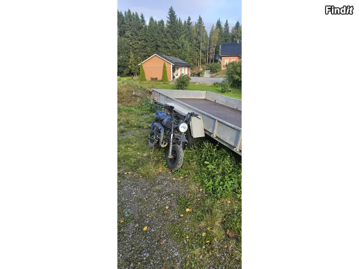 Myydään Myydään mopot