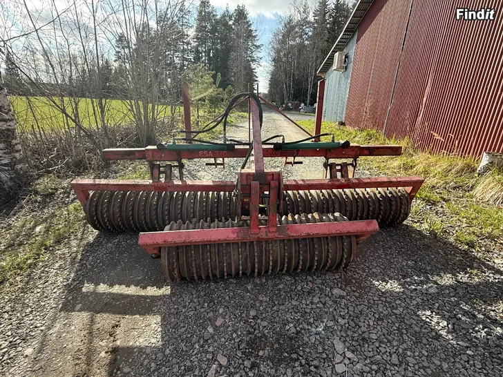 Säljes Esa 3,70 hydraulisk vält