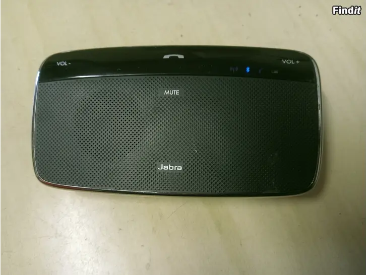 Myydään Jabra Cruiser 2 HFS002 Bluetooht kaiutinpuhelin