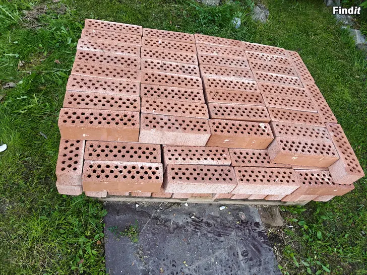 Säljes Tegelstenar