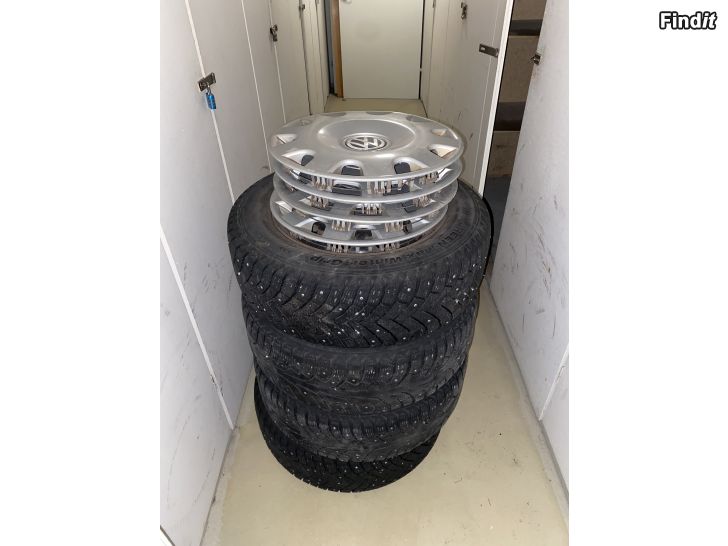 Säljes Golf mk4 fälgar + vinterringar