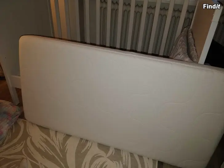 Myydään Pinnasänky ikea sundvik