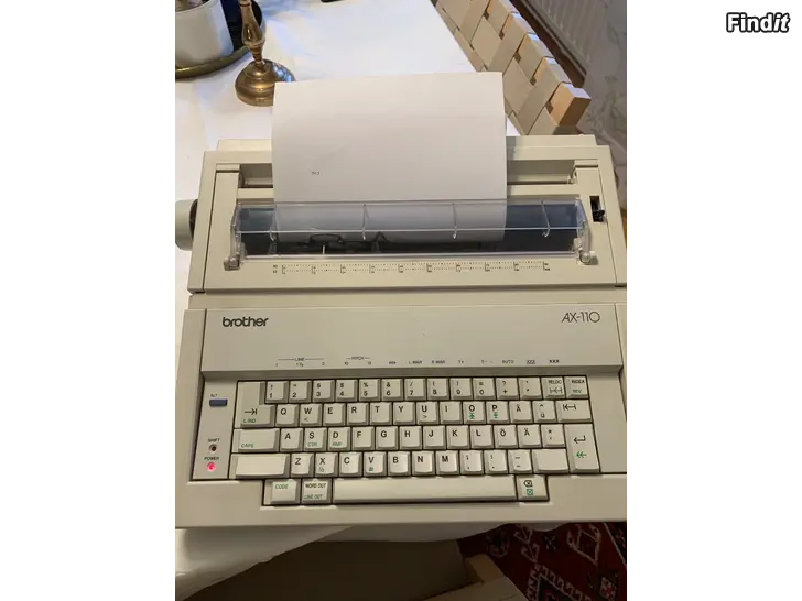 Säljes Elektrisk skrivmaskin Brother