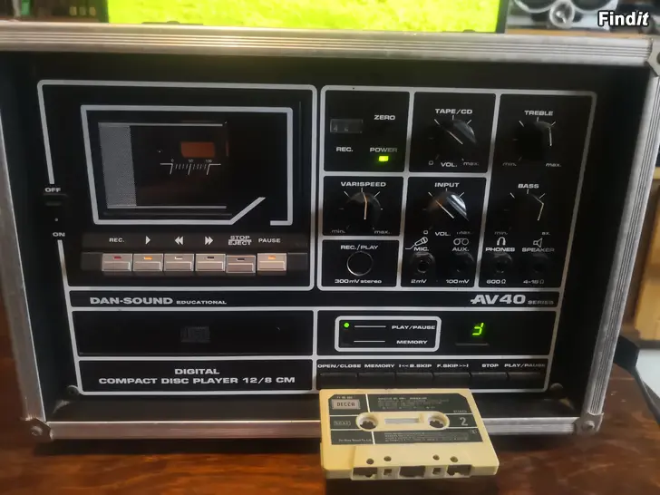 Myydään Jensen av 40 casette/cd combi unit
