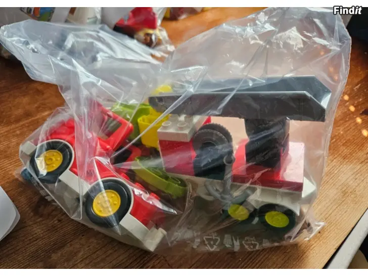 Säljes Lego duplo brandbilsset