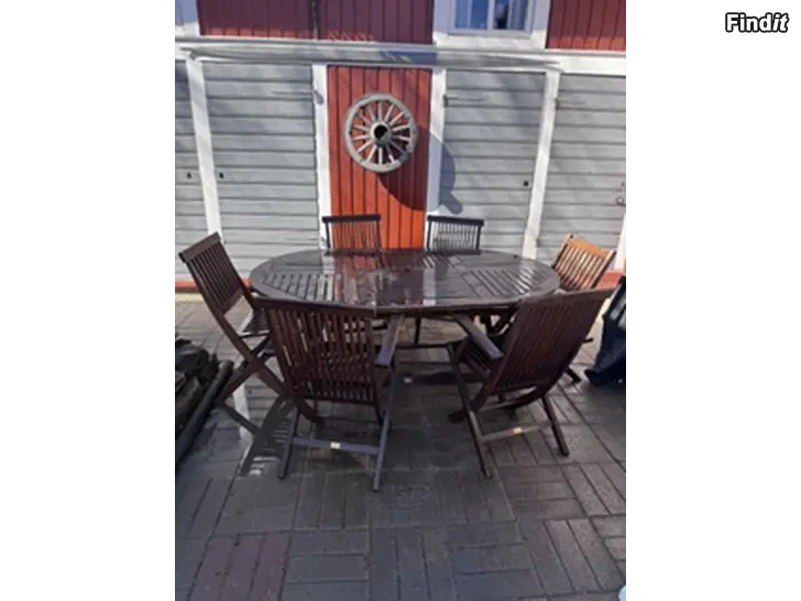 Säljes Terassbord + 6 st stolar i trä