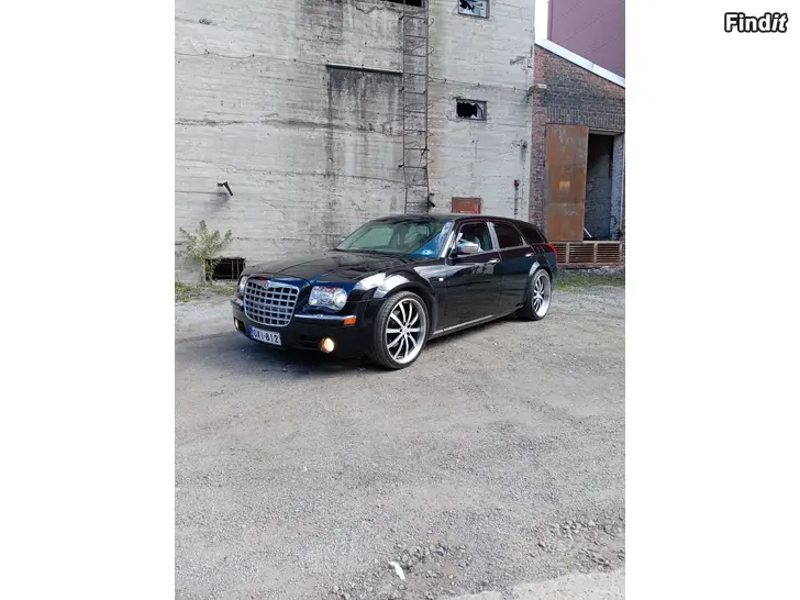 Säljes Chrysler 300C Touring 2.7 V6