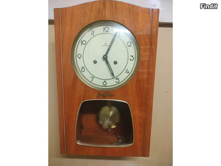 Myydään Junkhans Seinäkello