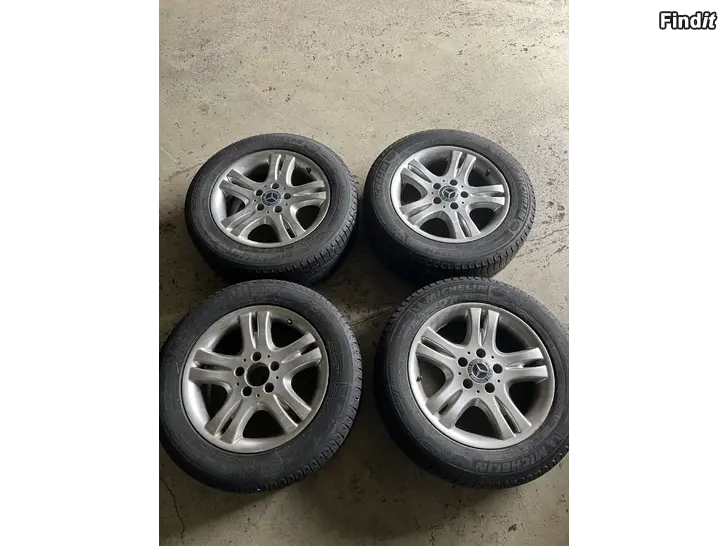 Säljes Mercedes fälgar