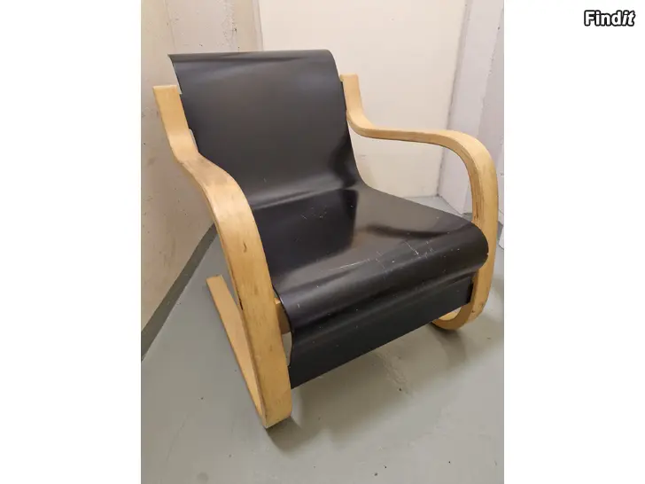 Myydään Artek Alvar Aalto nojatuoli 31 MUUTTOMYYNTI