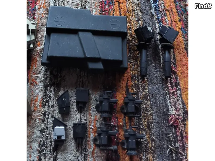 Säljes Akkukotelonkanssi monitoimiviiksi pyyhkijät katkaisija ajovalon korkeussäätö ahtopaineen magneettive