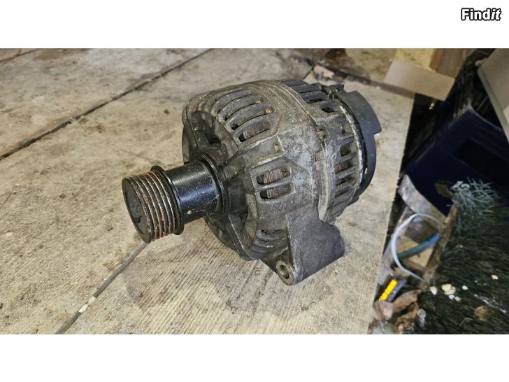 Säljes Generator saab 9-3 98-02