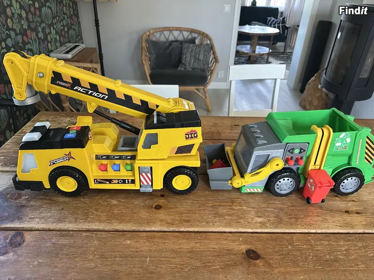 Myydään Kranbil och sopbil