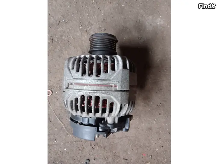 Myydään Audi A3 1,6 2002 laturi 14V 120A  025903028E