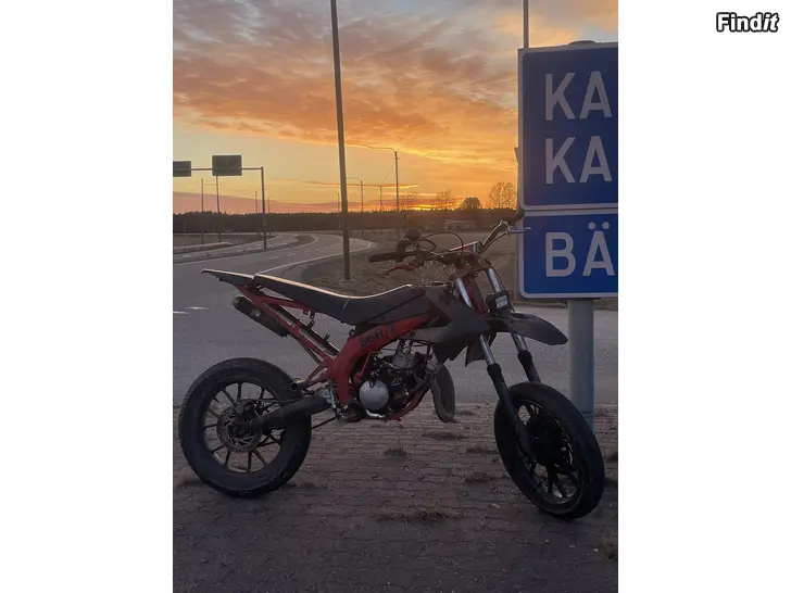 Säljes Derbi 50cc