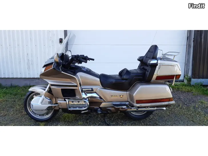 Säljes Museifordons besiktad Honda Gold Wing GL1500