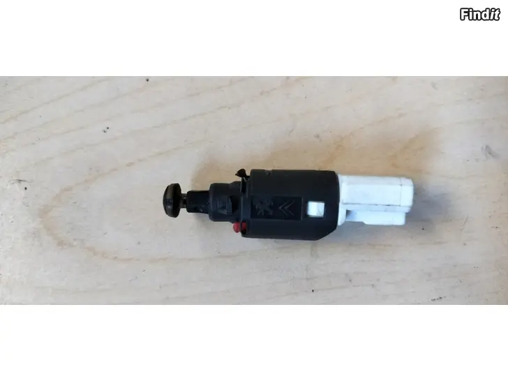 Myydään Ilmastoinninpainekytkin Kytkinpolkimenanturi jarrupolkimenanturi osia