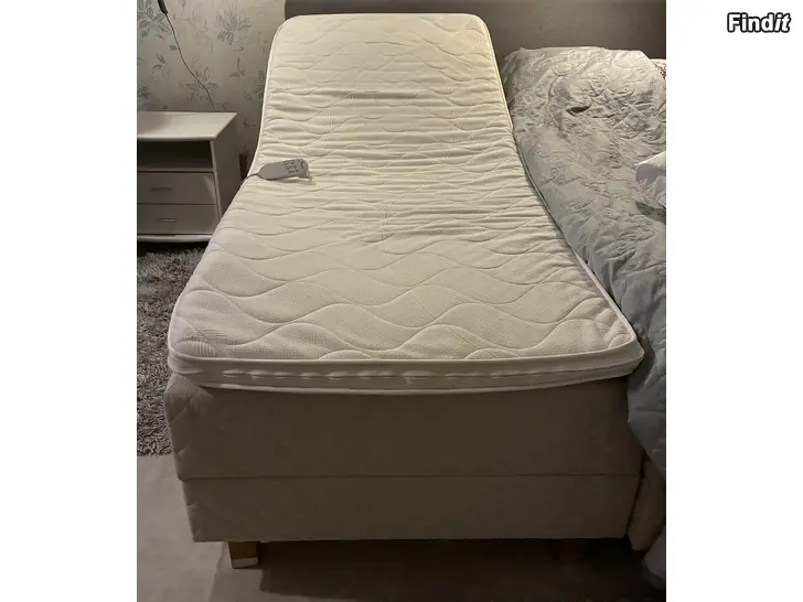 Myydään Moottorisänky