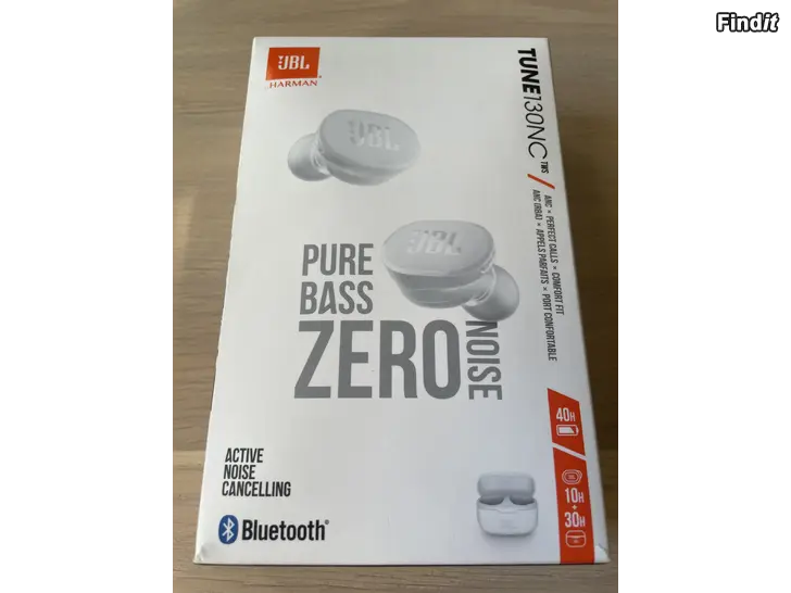 Myydään Myydään /Säljes nappikuulokkeet JBL