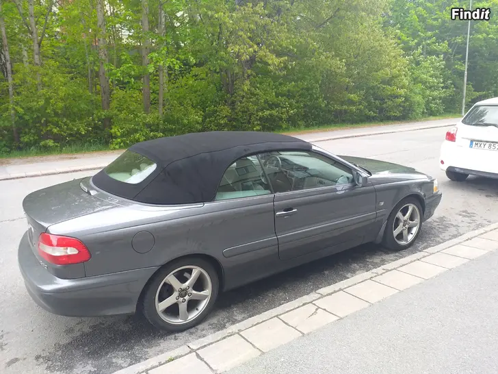 Säljes Volvo c70 Cab 2.0 Turbo.2005/2006 årsmodell