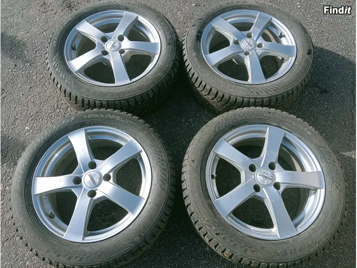 Myydään Peugeot/Citroen alut 4-108 Nokian nastarenkailla