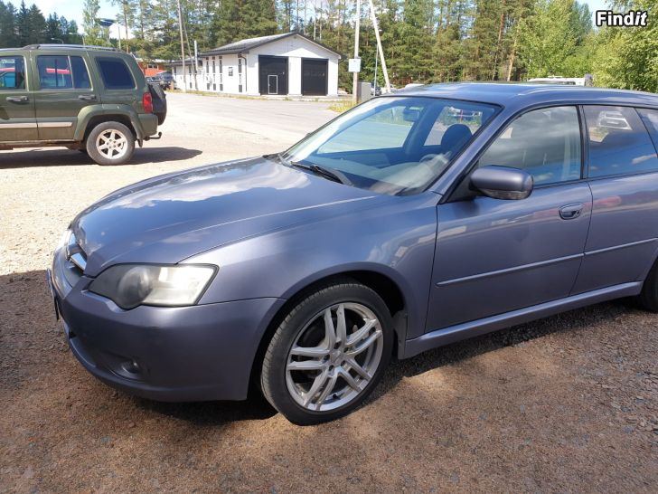 Myydään Subaru Legacy neliveto