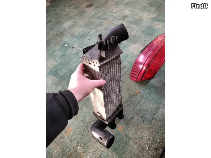 Myydään Välijäähdytin hdi