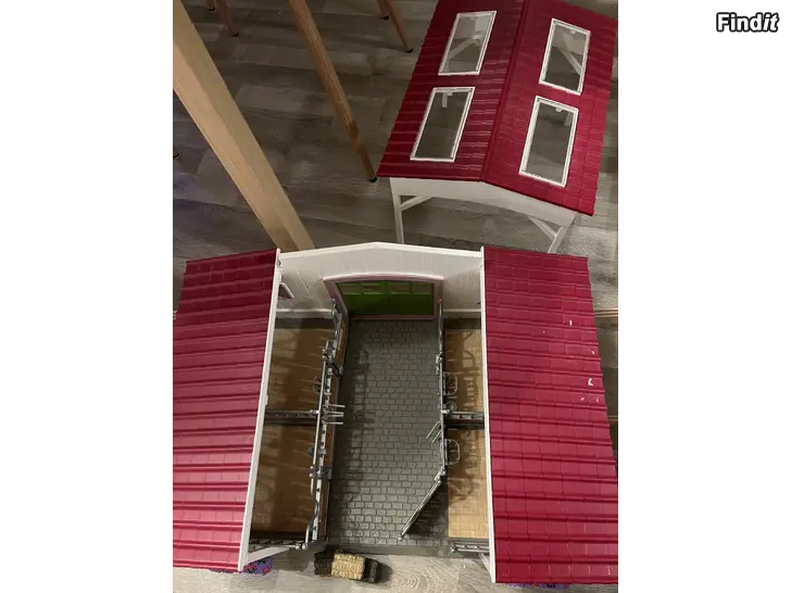 Säljes Schleich stall