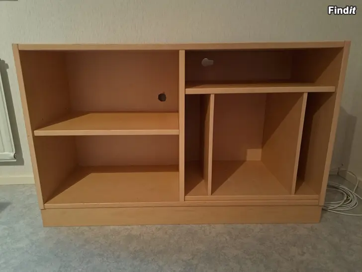 Annetaan Gratis tv bänk