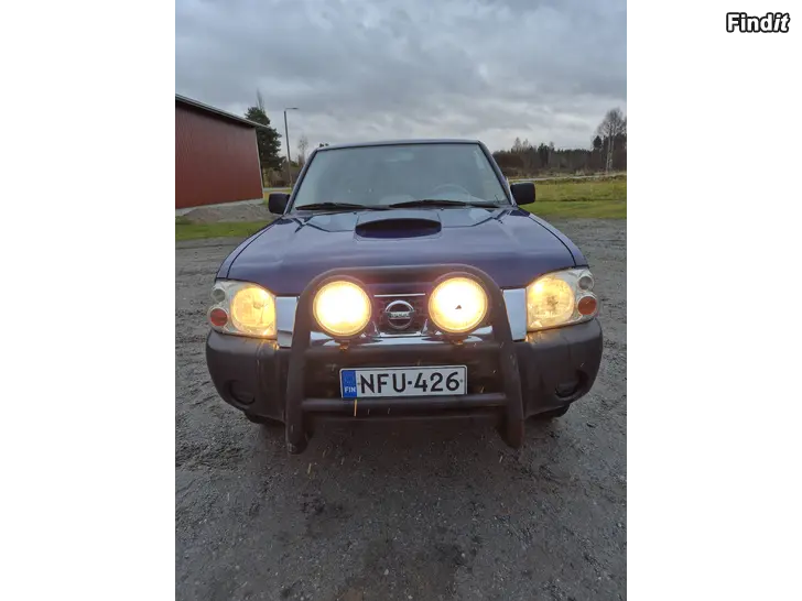 Säljes Nissan King Cab 4x4 -04